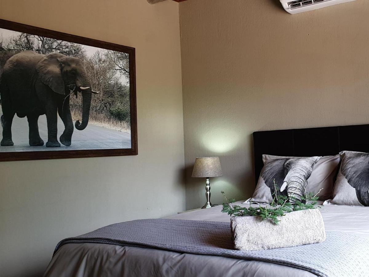 Kudus Crest Bush Retreat Apartment Marloth Park Bagian luar foto