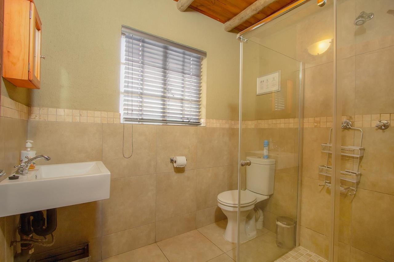 Kudus Crest Bush Retreat Apartment Marloth Park Bagian luar foto