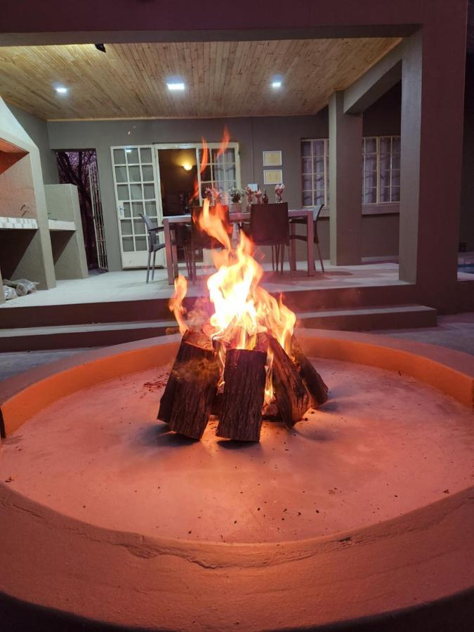 Kudus Crest Bush Retreat Apartment Marloth Park Bagian luar foto
